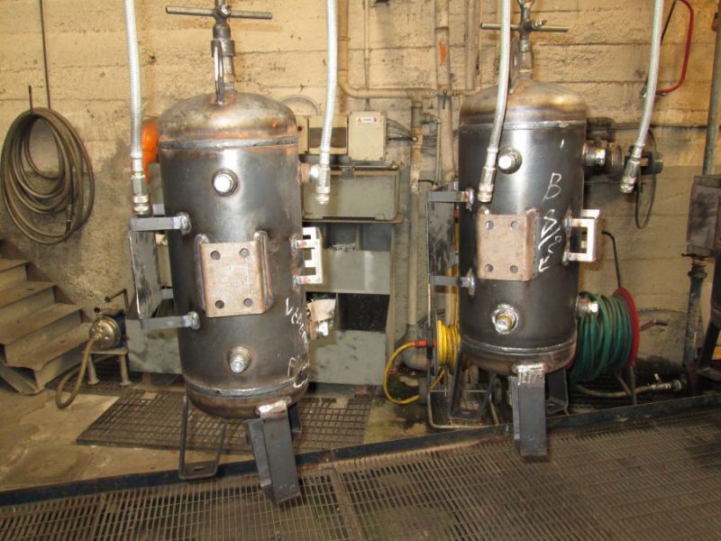 Serbatoi standard ASME, 25 lt., con supporti per montaggio verticale
