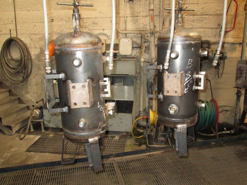 Vertical ASME vessels 25 lt.